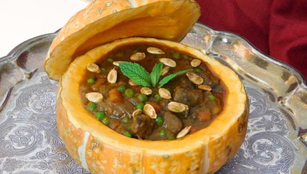 Finished recipe of meat stuffed pumpkin from the Legend of Zelda Breath of the Wild game series.