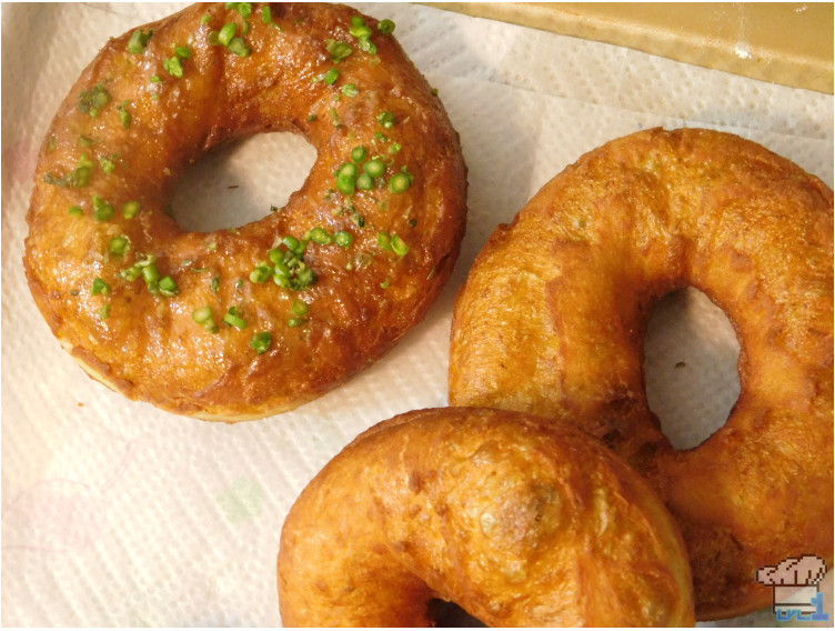 Showing the garnish on top of the asparagus donut from the Princess Tomato in the Salad Kingdom video game